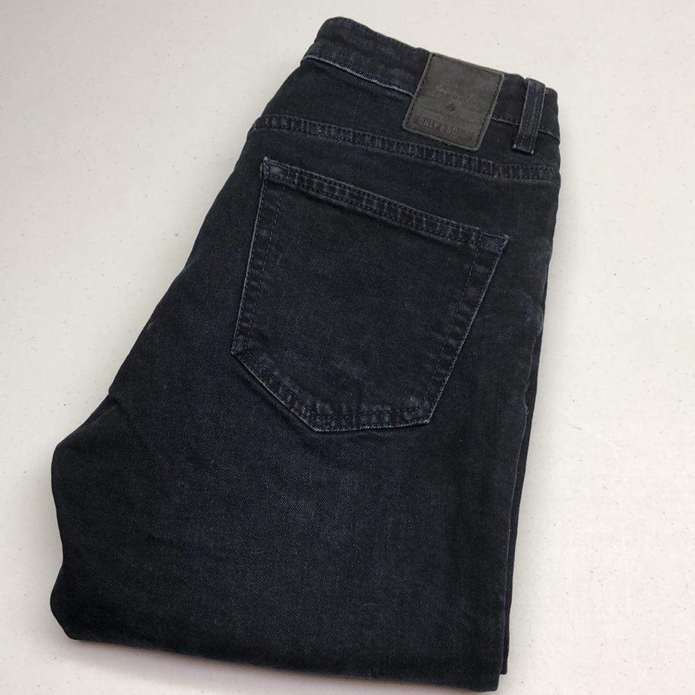 MENS ONLY & SONS DARKWASH SLIM FIT JEANS 29x32 LIKE NEW ⭐️
